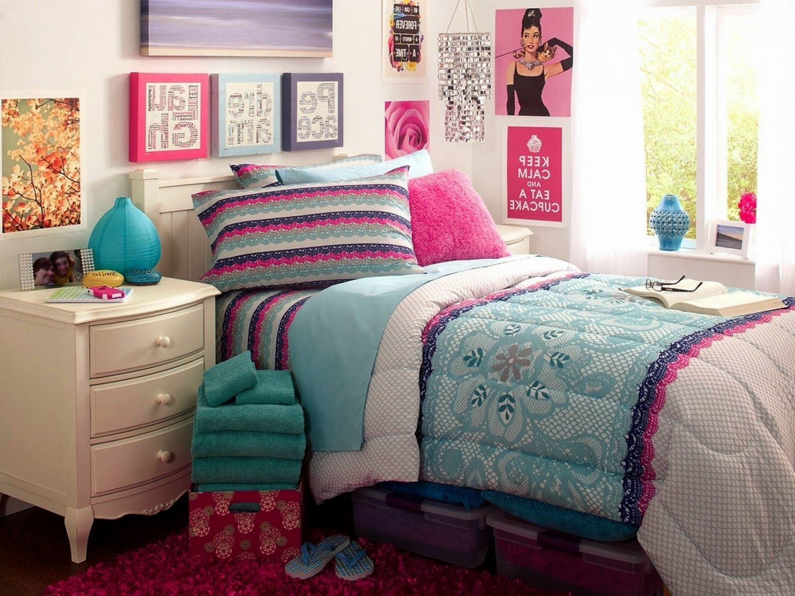 Cool Wall Art For Teenagers Ideas With Bedroom Diy Room Decor In Most Recently Released Wall Art For Teenage Girl Bedrooms (View 15 of 15)