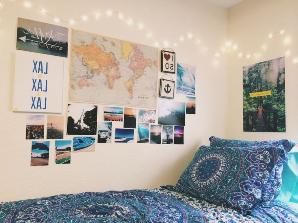 Decorating College Dorm – Best Home Design – Fantasyfantasywild For Well Liked Wall Art For College Dorms (View 8 of 15)