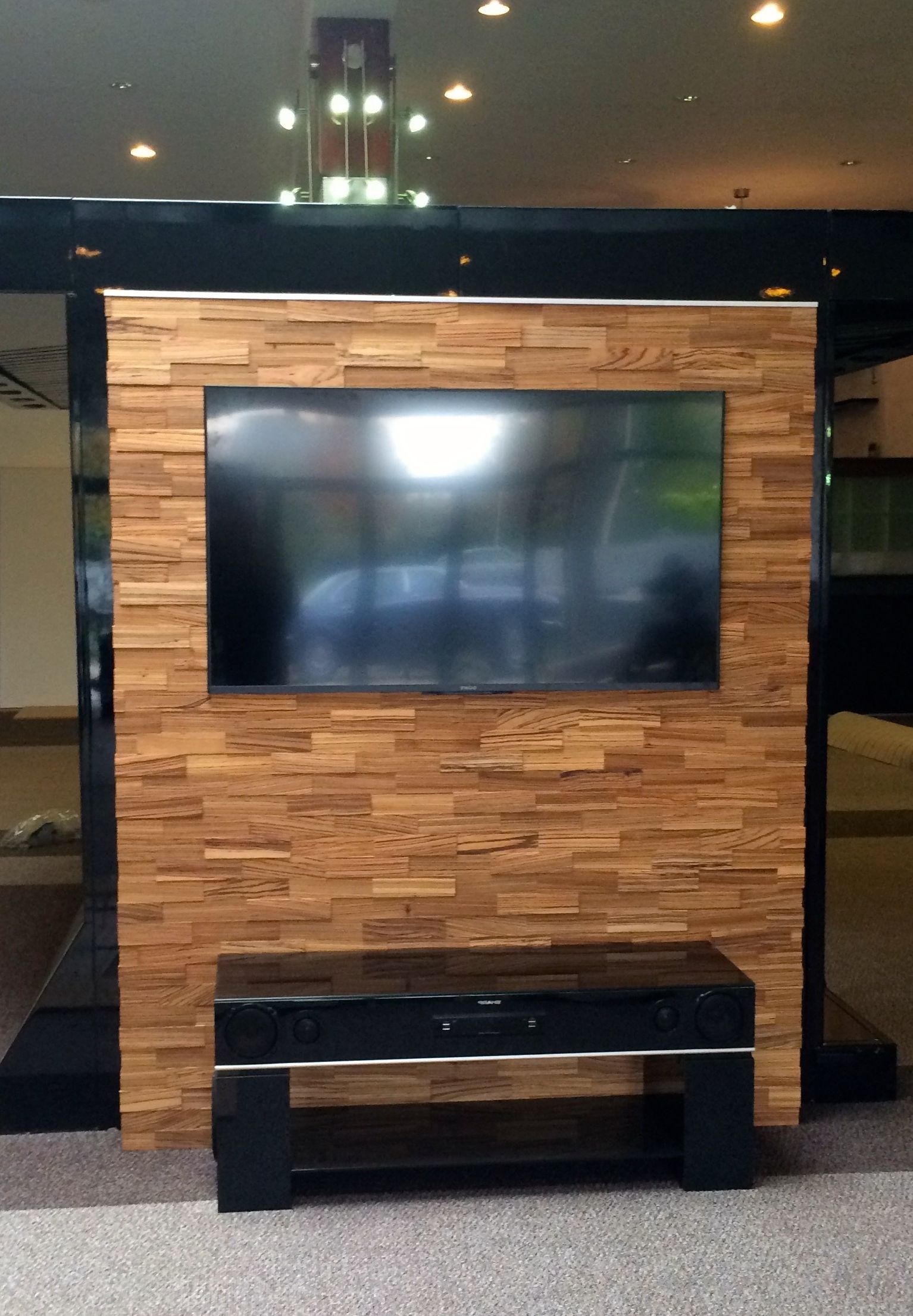 Well Liked Zebra 3d Wall Art With Nice Solution For Television, No Cables (View 11 of 15)