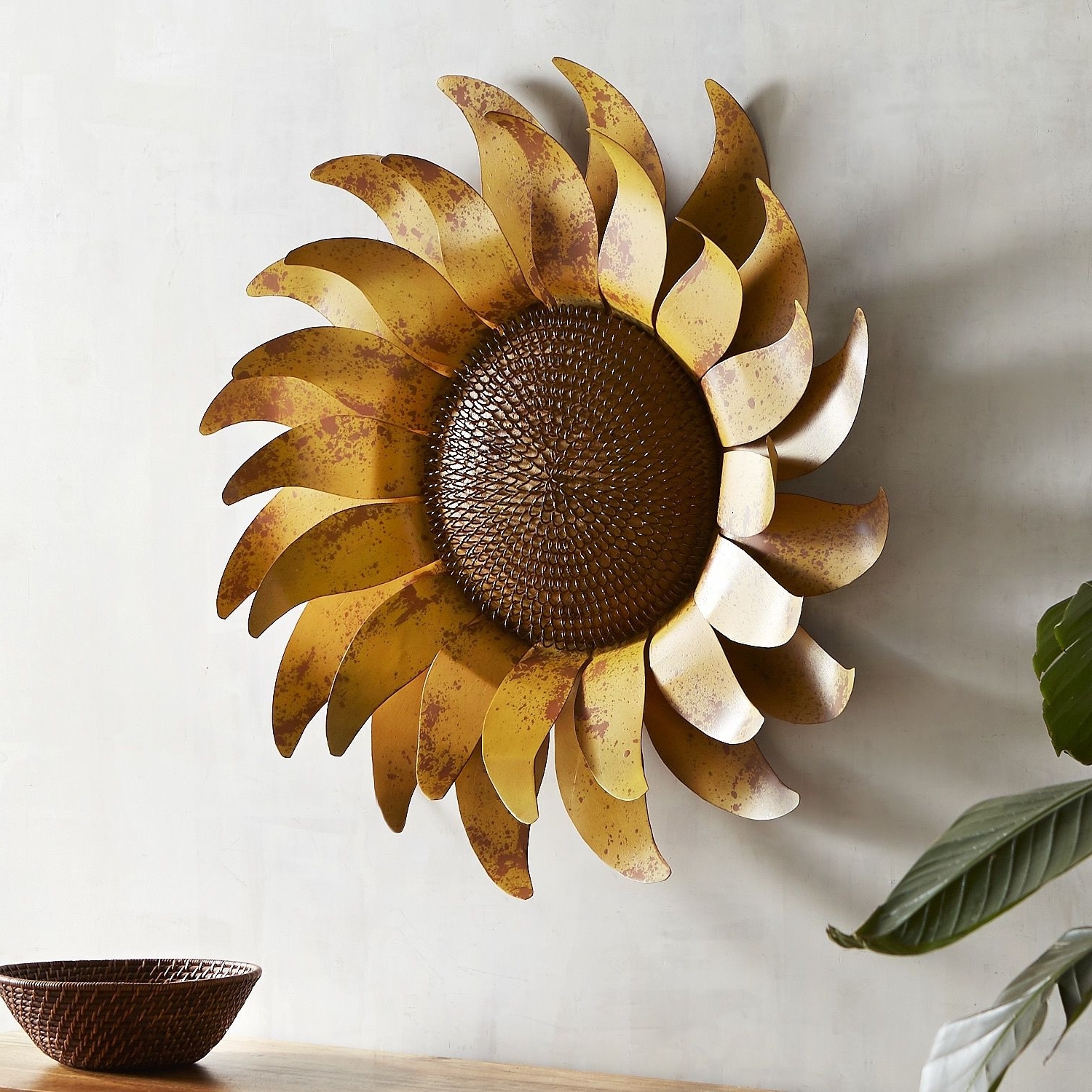 Featured Photo of 2024 Best of Sunflower Wall Art