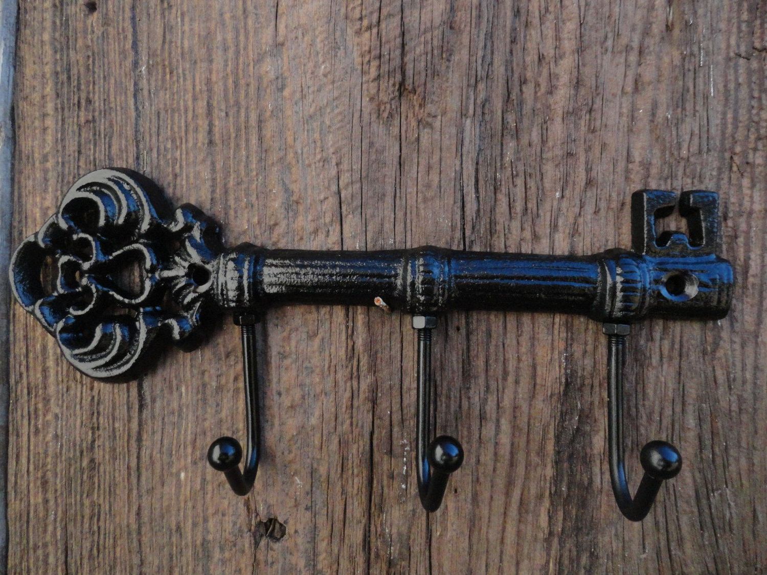 Newest Key Hook Black Key Rack Key Holder Skeleton Key Wall Hook, Cast Iron Regarding Black Metal Key Wall Decor (View 9 of 20)