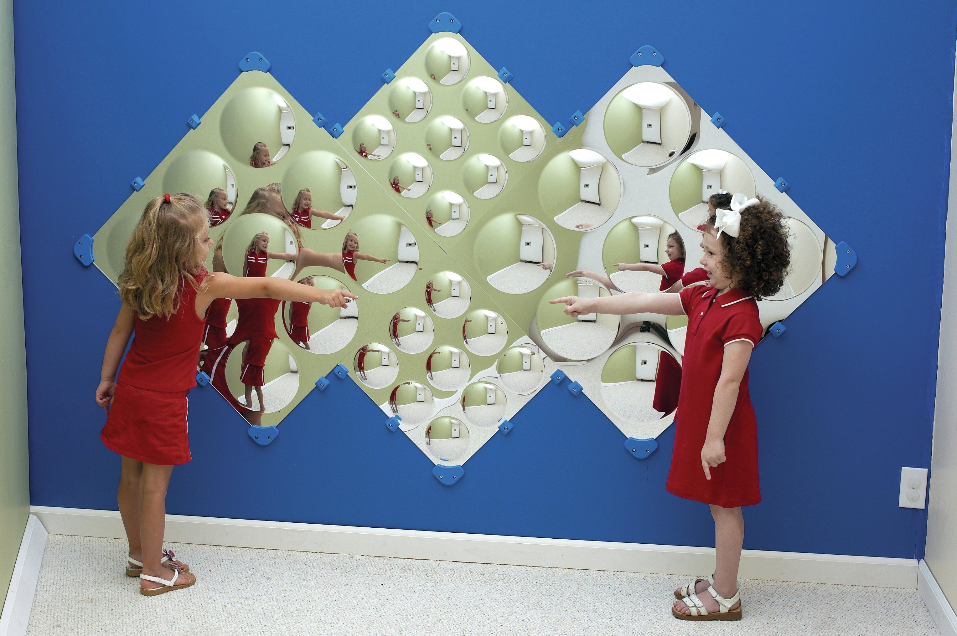 Diamond Bubble Wall Mirror In 2020 Bubble Wall Mirrors (View 12 of 20)
