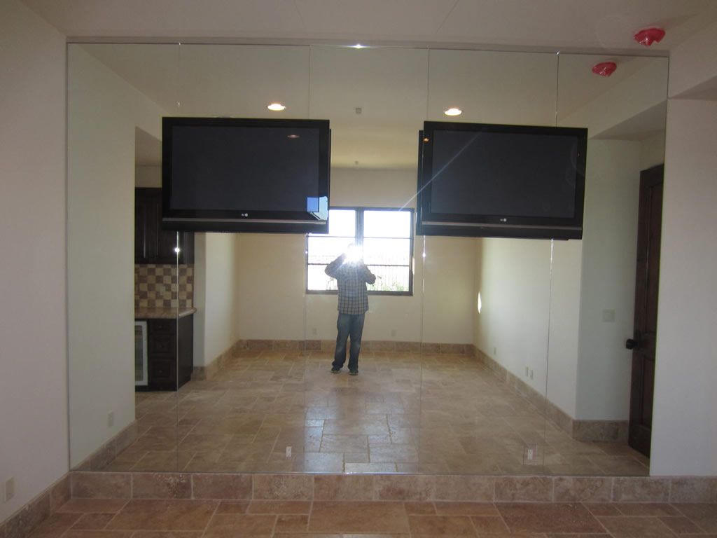 Gym Wall Mirrors Ideas Mirror For Install Home Full Size Extra Large Inside Well Known Gym Wall Mirrors (View 14 of 20)
