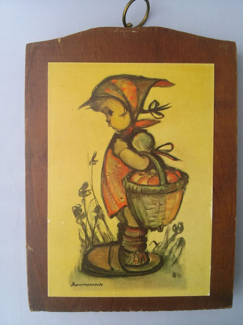 Best And Newest Vintage Hummel Wooden Wall Hangings Bashful Boy And Girl Inside Retro Wood Wall Art (View 18 of 20)
