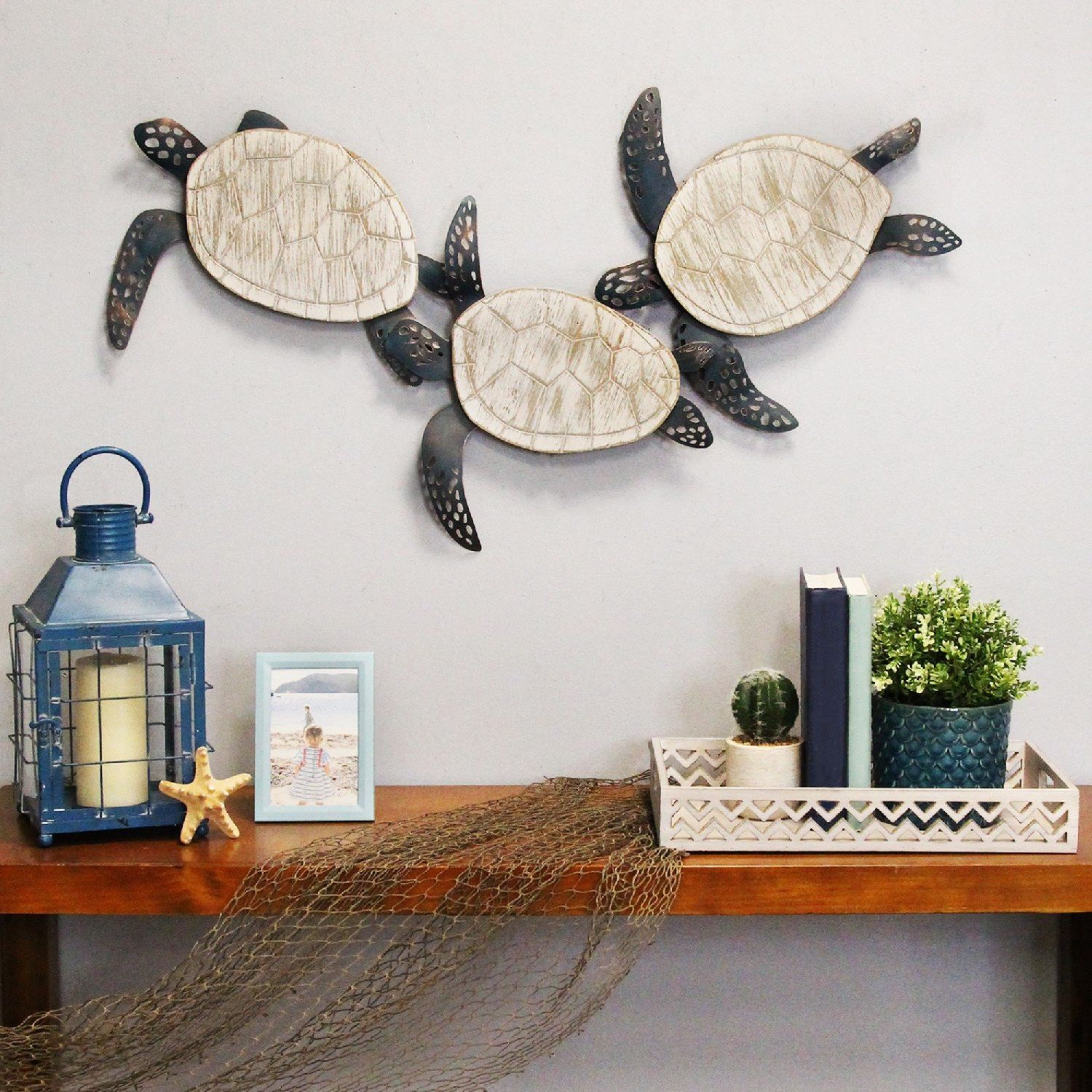 Hexagons Wood Wall Art With Regard To Newest Stratton Home Decor Metal And Wood Carved Turtle Wall (View 10 of 20)