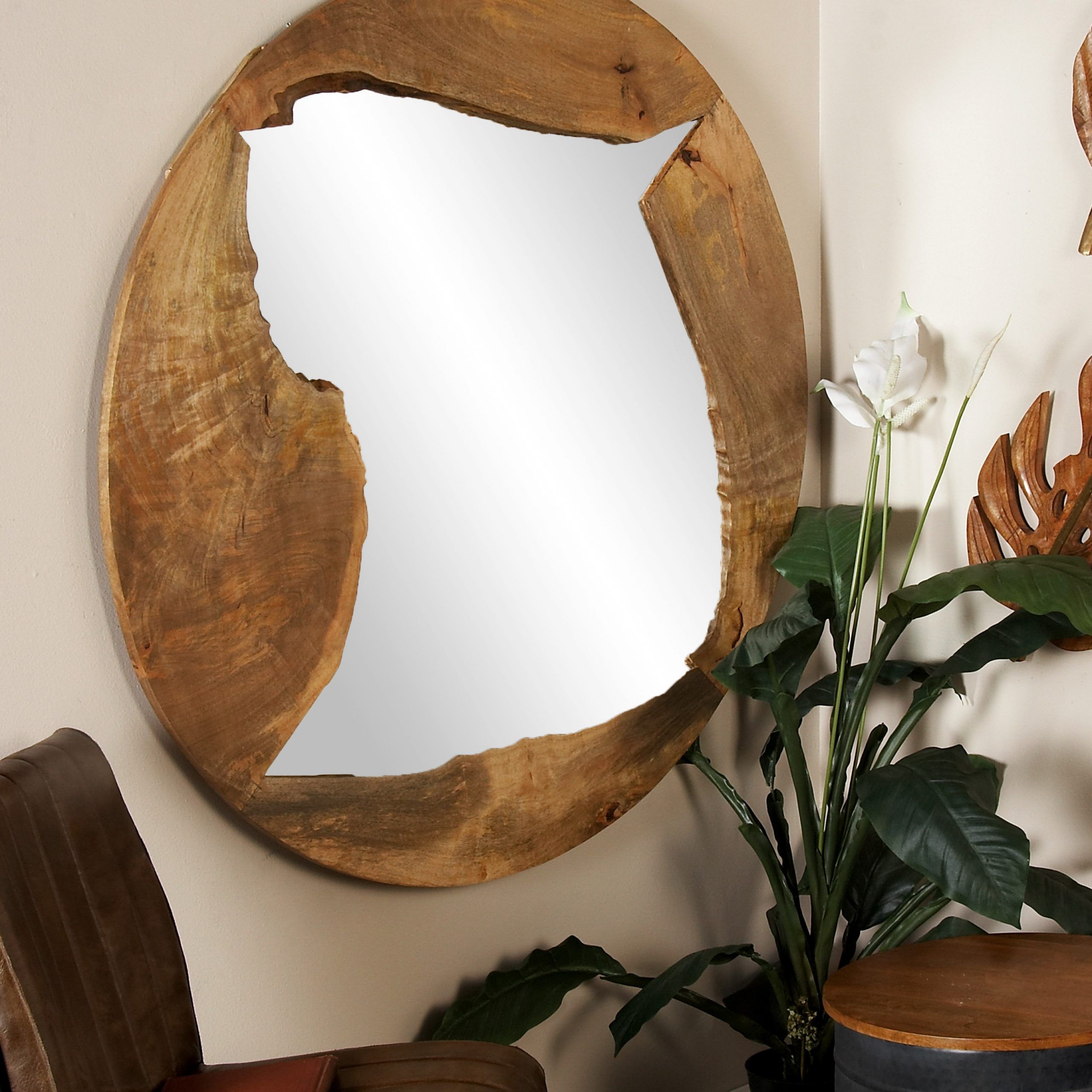 Decmode – 48" Large Round Natural Live Edge Reclaimed Wood Wall Mirror Pertaining To Famous Round Scalloped Wall Mirrors (View 4 of 15)