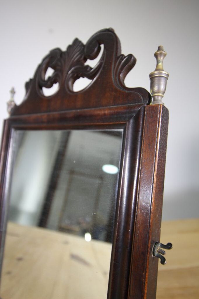 Favorite Decorative Georgian Antique Mahogany Vanity Mirror (View 11 of 15)