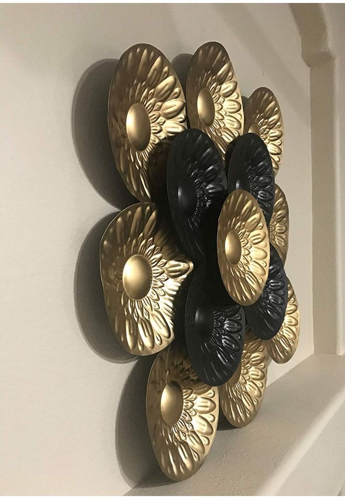Gold Fan Metal Wall Art Regarding Famous Decorshore Contemporary Large Metal Wall Art In Black & Gold For Wall (View 14 of 15)