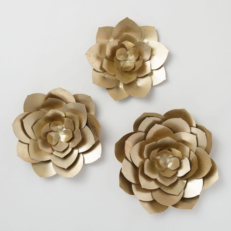 Metal Flower Wall Decor, Metal Intended For Gold And White Metal Wall Art (View 6 of 15)