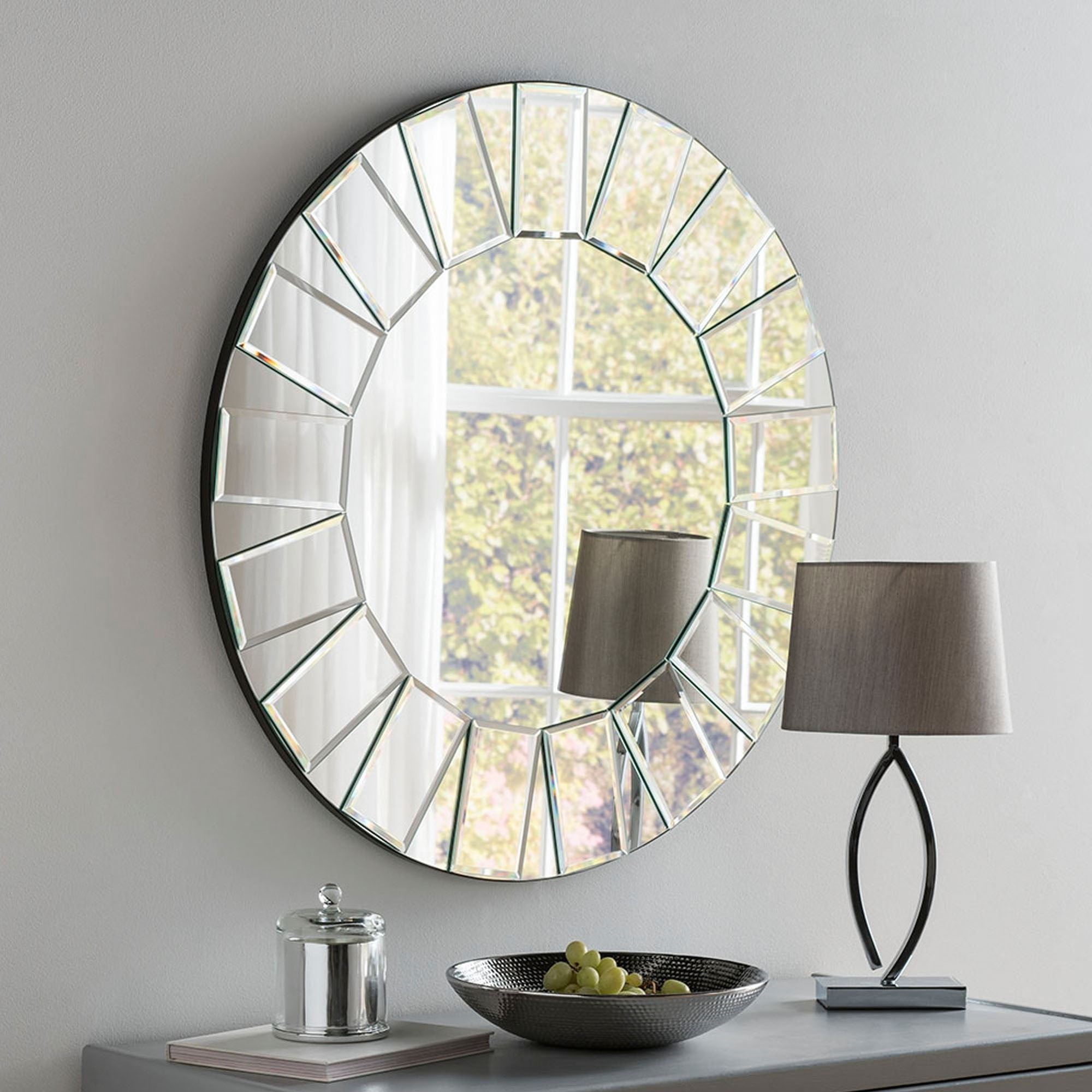 Most Recently Released Round Modern Wall Mirrors For Contemporary Venetian Wall Mirror (View 2 of 15)