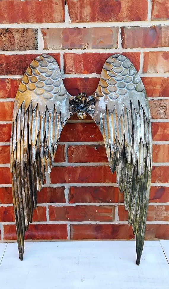 Well Known Angel Wings Metal Wall Decor Painted In Black Gold (View 15 of 15)