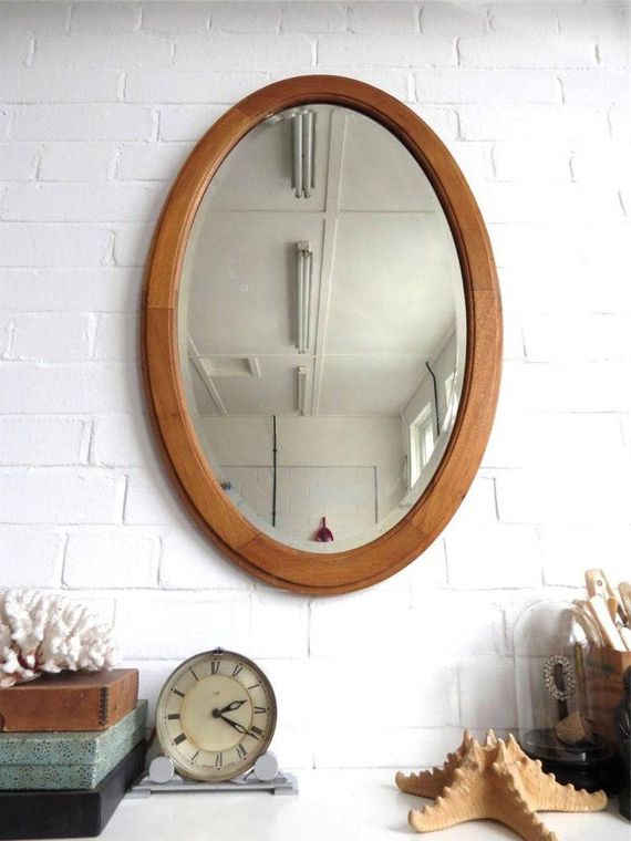 Vintage Large Oval Bevelled Edge Wall Mirror With Wood Art Inside Best And Newest Edged Wall Mirrors (View 5 of 15)