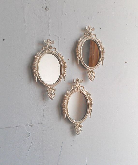 Well Known Oval Wide Lip Wall Mirrors For Oval Wall Mirror Set Of Three In Glossy Vintage White (View 12 of 15)